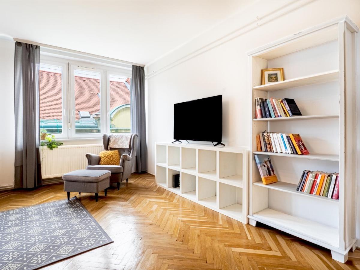 Buda Castle Cosy Apartment Budapest Luaran gambar